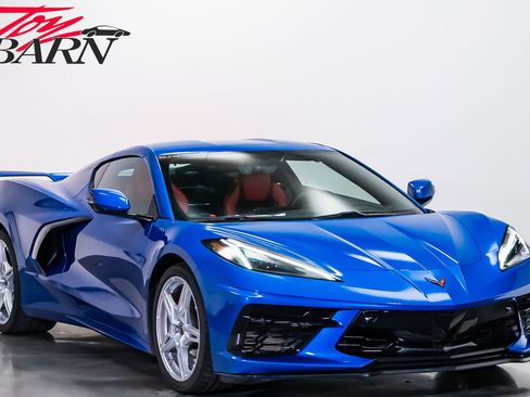 Used 2020 Chevrolet Corvette Stingray Preferred Cpe w/ 2LT Preferred Equipment Group RWD image 15
