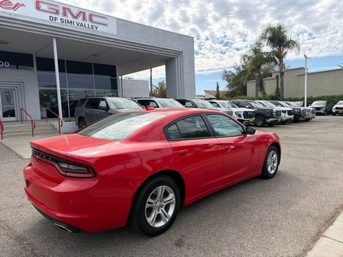 Used 2023 Dodge Charger SXT RWD image 5