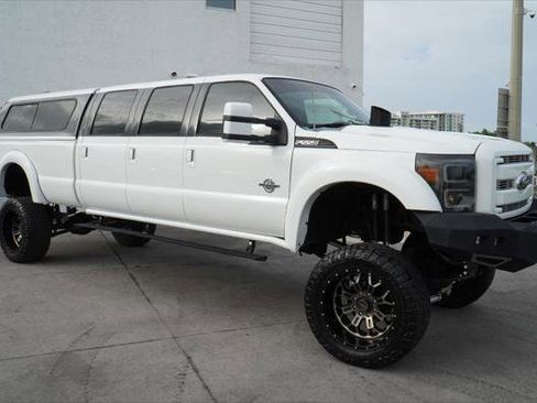 Used 2003 Ford F350 XL image 3