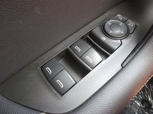 Used 2024 Chevrolet Blazer LT w/ Convenience Package FWD image 24