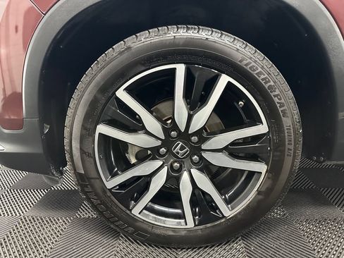 Used 2020 Honda Pilot Touring image 42