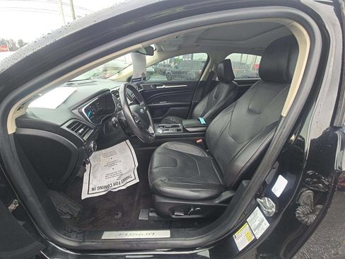 Used 2020 Ford Fusion Titanium AWD/4WD image 5