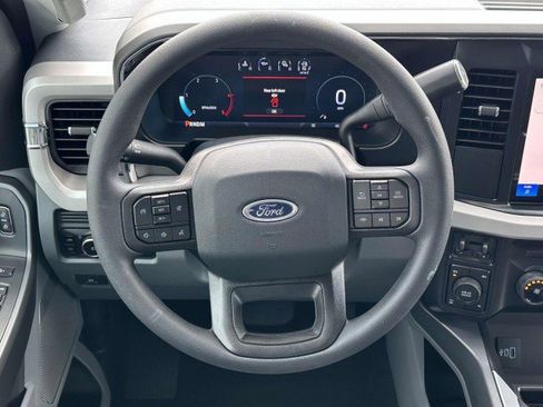 New 2025 Ford F250 XLT w/ Black Appearance Package image 23