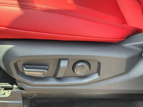 Used 2025 Toyota Tacoma TRD Pro AWD/4WD image 16