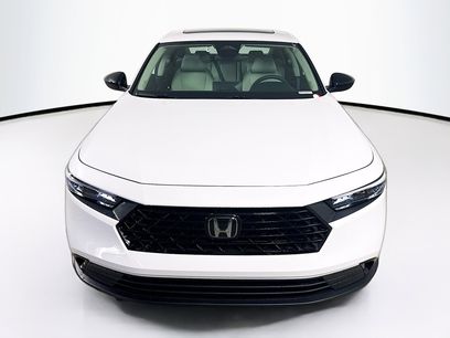 New 2025 Honda Accord SE