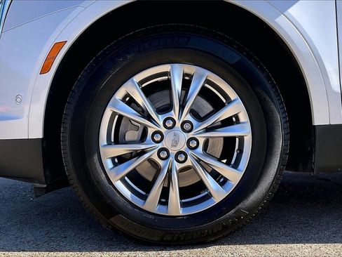 Used 2020 Cadillac XT5 Premium Luxury image 35