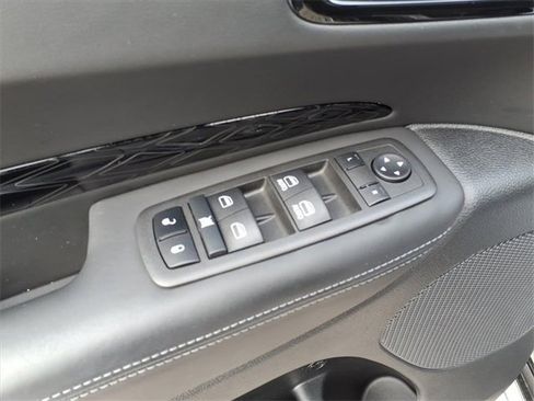 Used 2022 Dodge Durango Citadel image 12