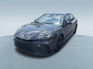 Used 2025 Toyota Camry SE FWD video 3