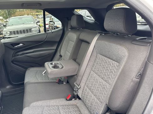 Used 2022 Chevrolet Equinox LT image 26