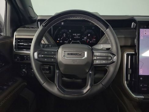 Used 2025 GMC Yukon Denali Ultimate image 23