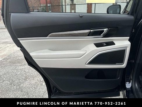 Used 2021 Kia Telluride EX w/ EX Premium Package image 23