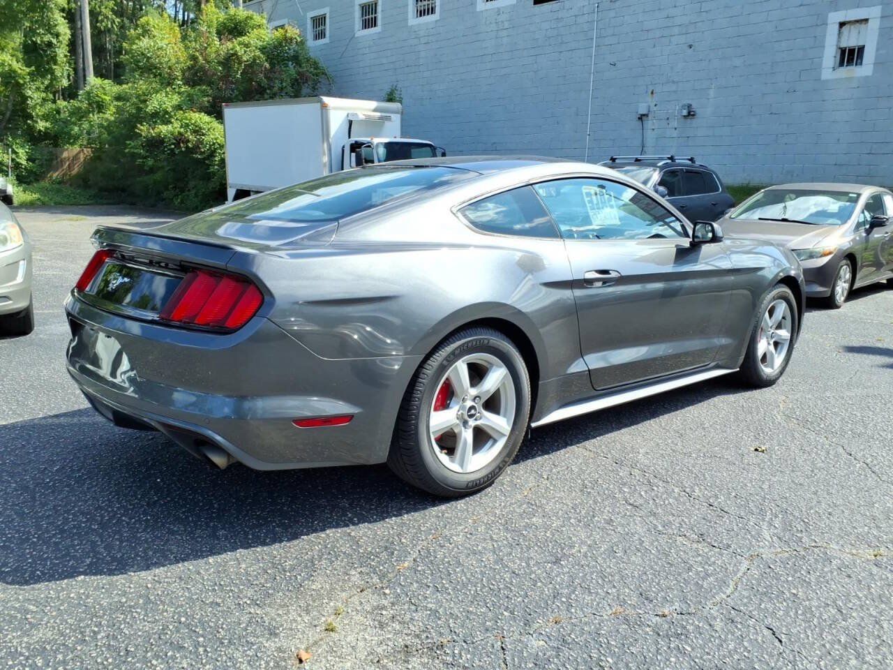 Used 2015 Ford Mustang Coupe w/ Enhanced Security Package RWD image 24