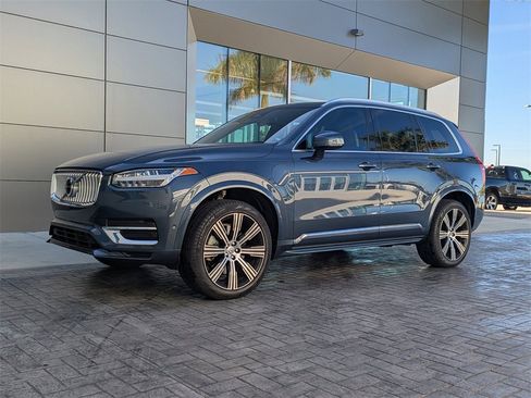 Used 2025 Volvo XC90 T8 Ultra w/ Protection Package Premier image 1