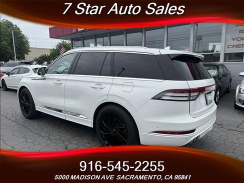 Used 2021 Lincoln Aviator Reserve w/ Equipment Group 208A RWD image 4