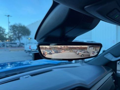 Certified 2024 GMC Sierra 1500 AT4 w/ Technology Package image 8