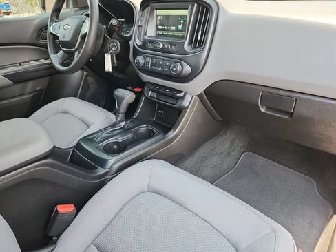 Used 2018 Chevrolet Colorado W/T w/ WT Convenience Package AWD/4WD image 21