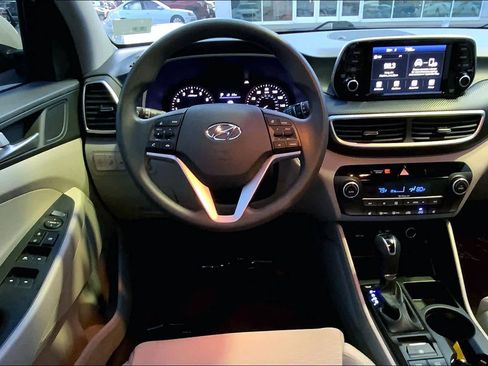 Used 2019 Hyundai Tucson SEL image 6