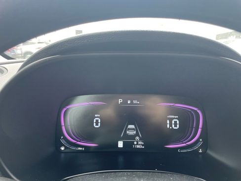 Used 2025 Kia Soul LX w/ LX Technology Package image 8