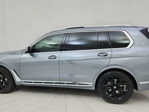Used 2026 BMW X7 xDrive40i image 4