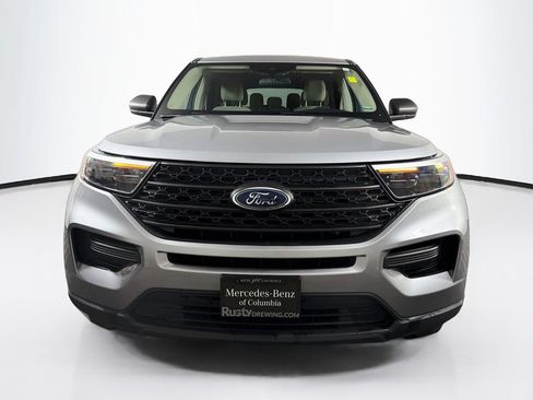 Used 2023 Ford Explorer 4WD image 2