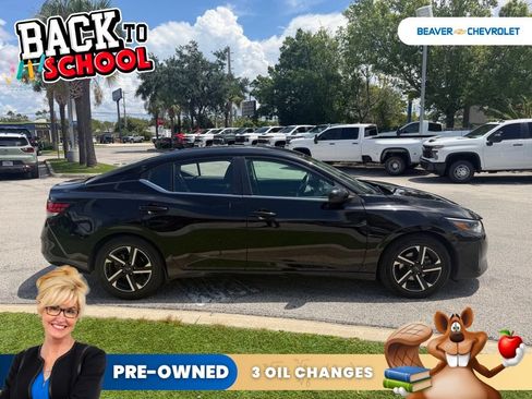 Used 2024 Nissan Sentra SV FWD image 3