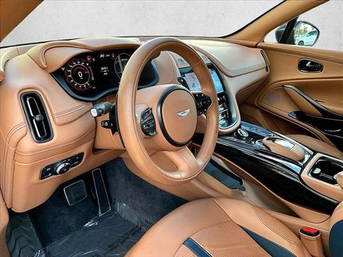 Used 2023 Aston Martin DBX 707 image 14