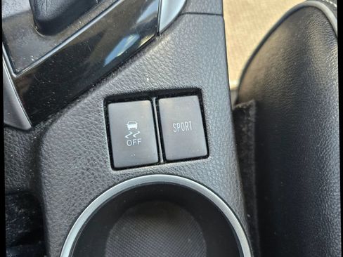 Used 2015 Toyota Corolla S FWD image 37