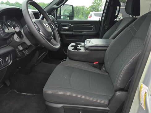 Used 2026 RAM 2500 Big Horn AWD/4WD image 7