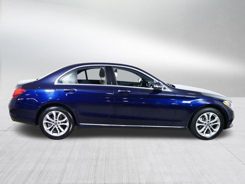 Used 2018 Mercedes-Benz C 300 4MATIC Sedan image 8
