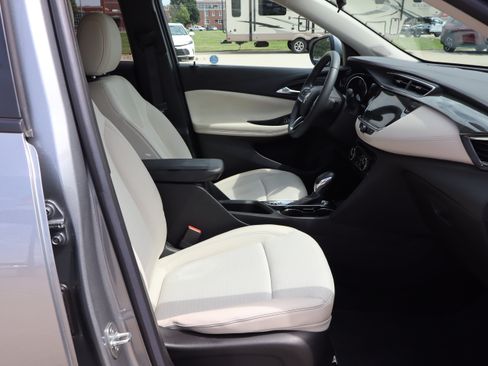 Used 2023 Buick Encore GX Preferred w/ Cold Weather Comfort Package FWD image 12