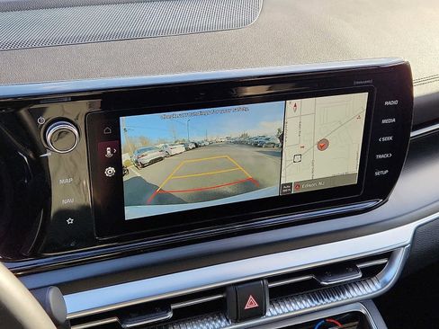 Used 2023 Kia K5 GT image 17