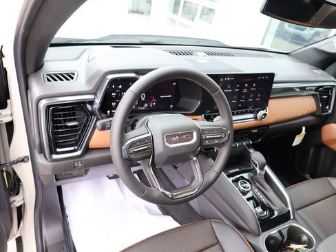 New 2026 GMC Canyon AT4 w/ Nightfall Edition AWD/4WD image 24
