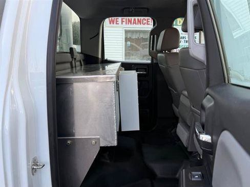 Used 2019 Chevrolet Silverado 2500 W/T w/ Snow Plow Prep Package AWD/4WD image 28