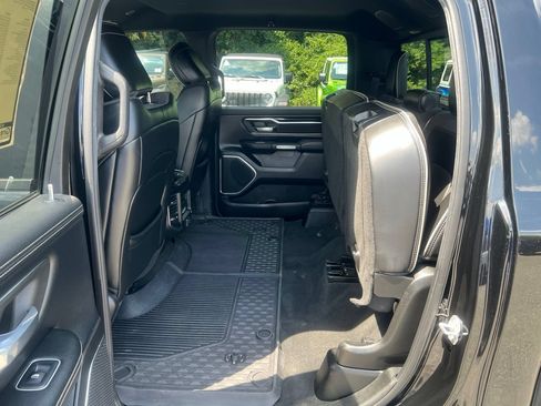 Used 2019 RAM 1500 Laramie w/ Sport Appearance Package AWD/4WD image 19