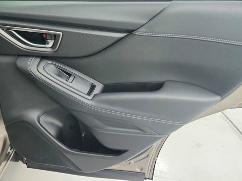 Certified 2023 Subaru Forester Premium AWD/4WD image 27