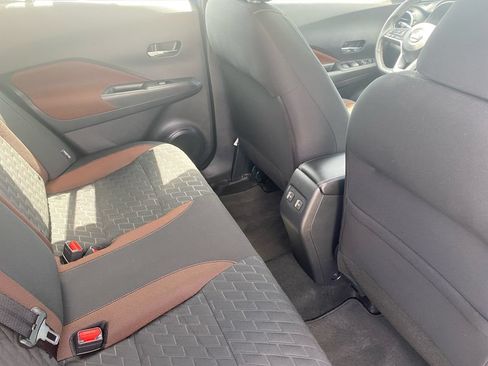 Used 2021 Nissan Kicks SR FWD image 34