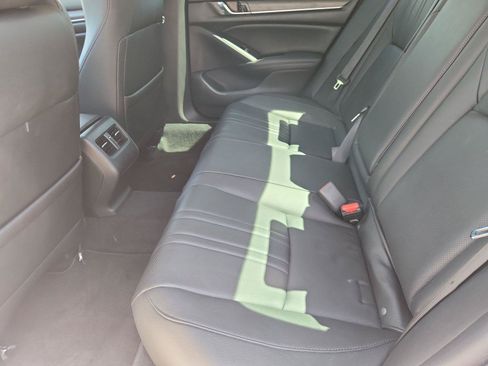 Used 2019 Honda Accord EX-L image 24