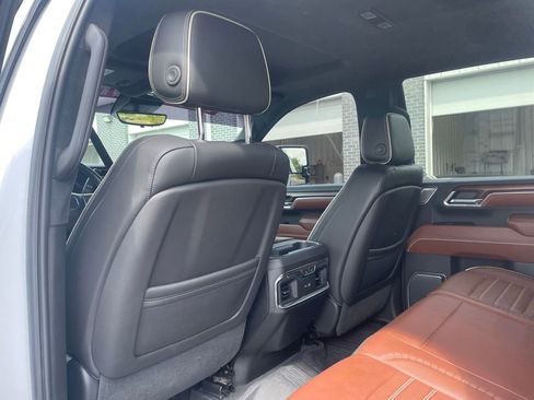 Used 2024 GMC Sierra 2500 Denali Ultimate w/ Max Trailering Package AWD/4WD image 23