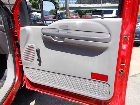 Used 2001 Ford F450 2WD Regular Cab Super Duty image 14