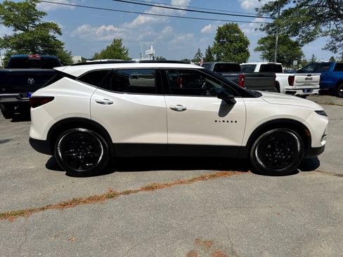 New 2025 Chevrolet Blazer LT w/ Midnight/Sport Edition image 7