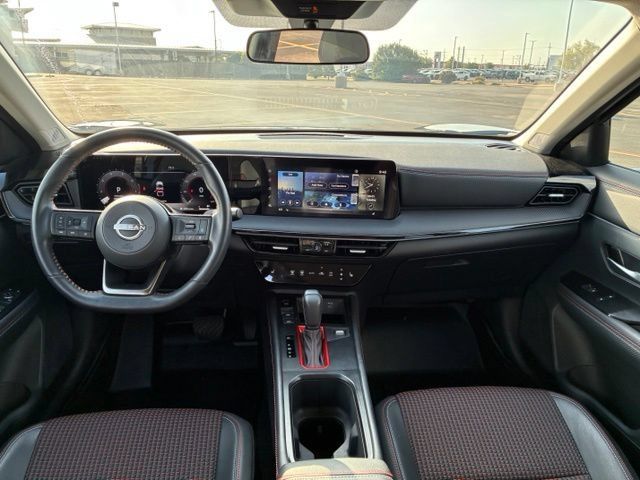 Certified 2025 Nissan Kicks SR w/ SR Premium Package AWD/4WD image 14