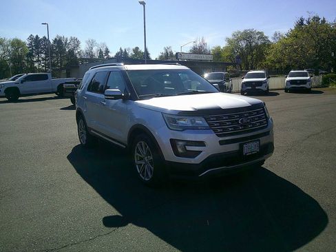 Used 2016 Ford Explorer Limited AWD/4WD image 7