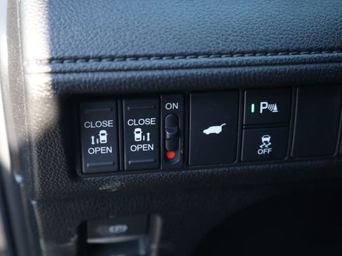 New 2026 Honda Odyssey Touring image 10