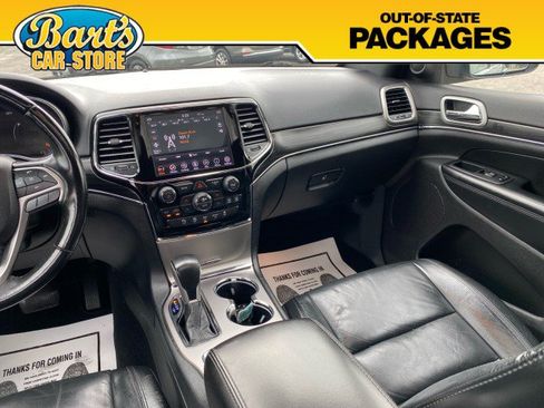 Used 2021 Jeep Grand Cherokee Limited AWD/4WD image 23