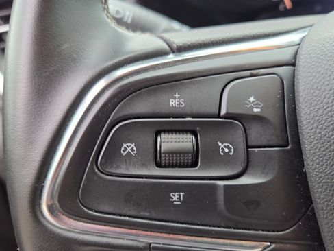 Used 2025 Buick Encore GX Preferred FWD image 24