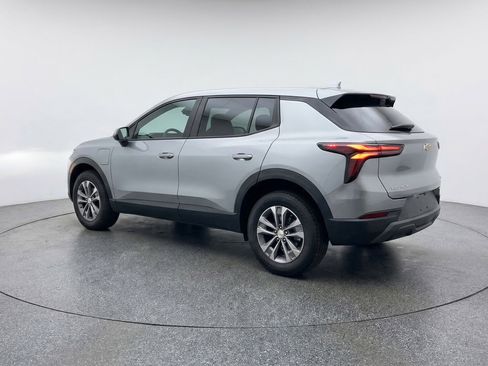 Used 2025 Chevrolet Equinox LT image 6