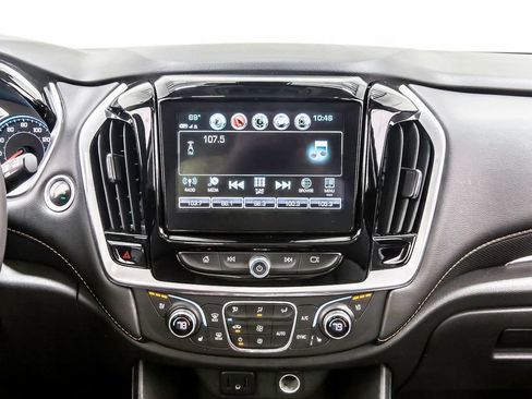 Used 2019 Chevrolet Traverse Premier w/ Redline Edition FWD image 20