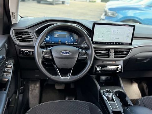 Certified 2024 Ford Escape Active w/ Tech Pack #2 AWD/4WD image 6