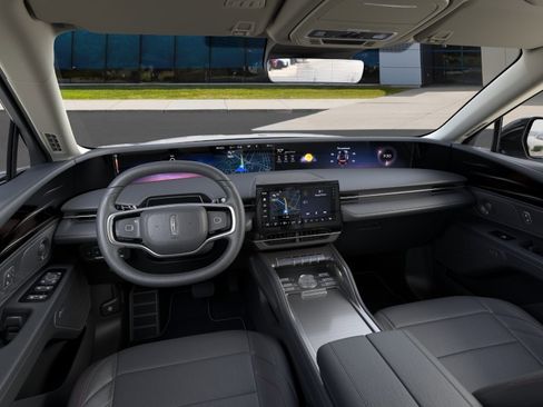 New 2026 Lincoln Nautilus Premier w/ Equipment Group 102A AWD/4WD image 9