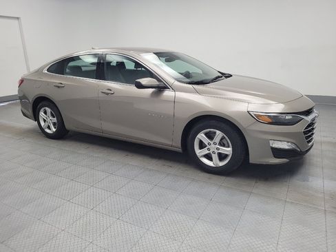 Used 2022 Chevrolet Malibu LT image 11
